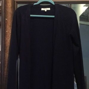 Navy cardigan 🧵